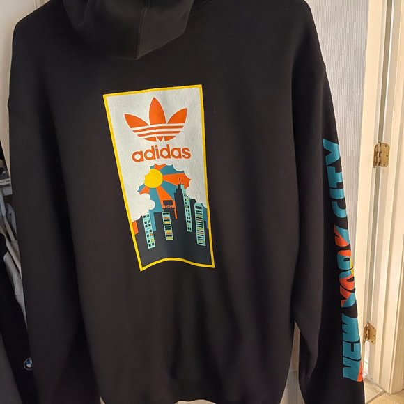 Adidas x BEYOND THE STREETS NYC Men's Hoodie - Picture 3 of 7